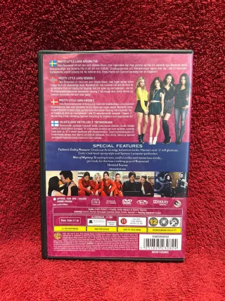 Pretty Little Liars: The Complete Second Season