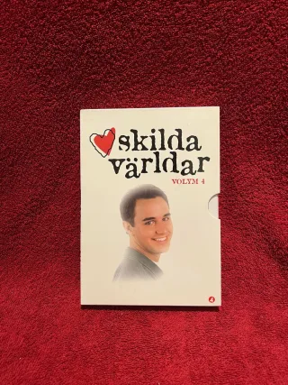 Skilda Världar: Volym 4