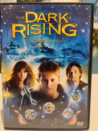The Dark Is Rising: En Ring Av Järn