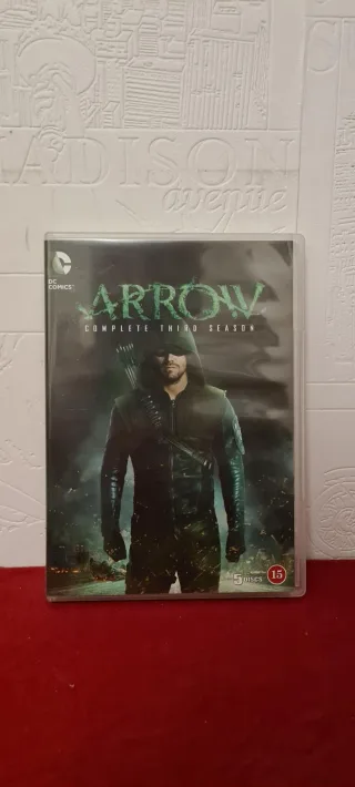 Arrow: The Complete Third Season
