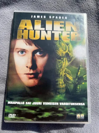 Alien Hunter
