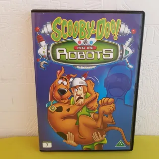 Scooby- Doo! And the Robots