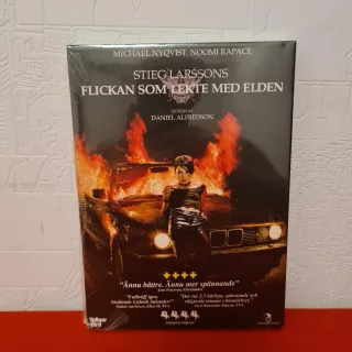 Flickan som lekte med elden