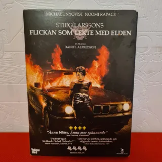 Flickan som lekte med elden