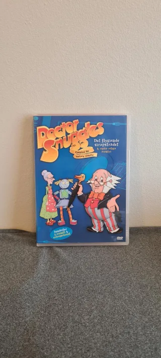 Dr. Snuggles Det Flygande Sirapsträdet