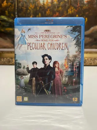 Miss Peregrine's Home For Peculiar Children