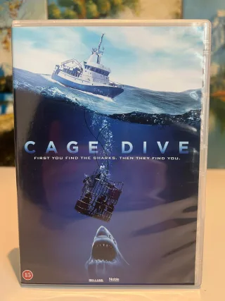 Cage Dive